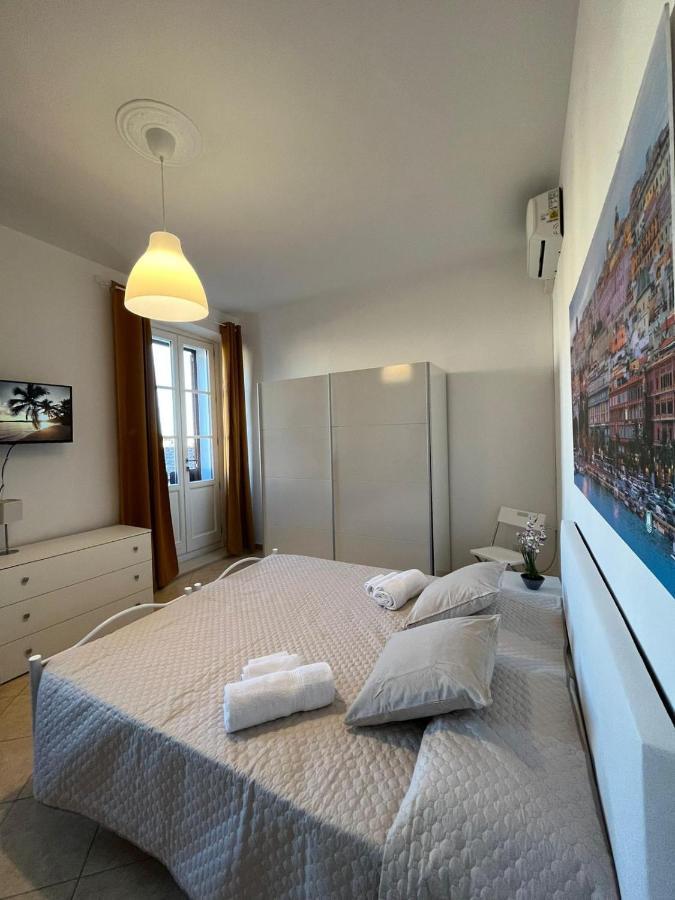 Sky Moon Cagliari Centro Vista Mare Apartment Exterior photo